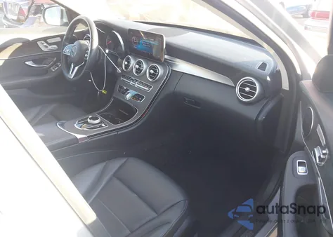 2020 Mercedes-Benz C 300 z USA, uszkodzony, nr VIN WDDWF8DB2LR534805